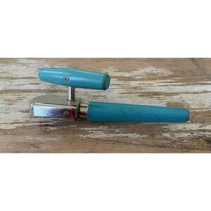 Vintage Edlund Junior No 5 manual can opener wood handle turq paint 1950's EVC